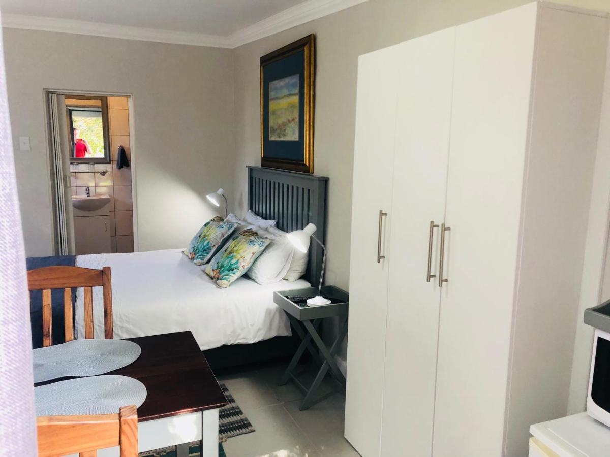 Baylight Accomodation Room 2 Mossel Bay Eksteriør bilde